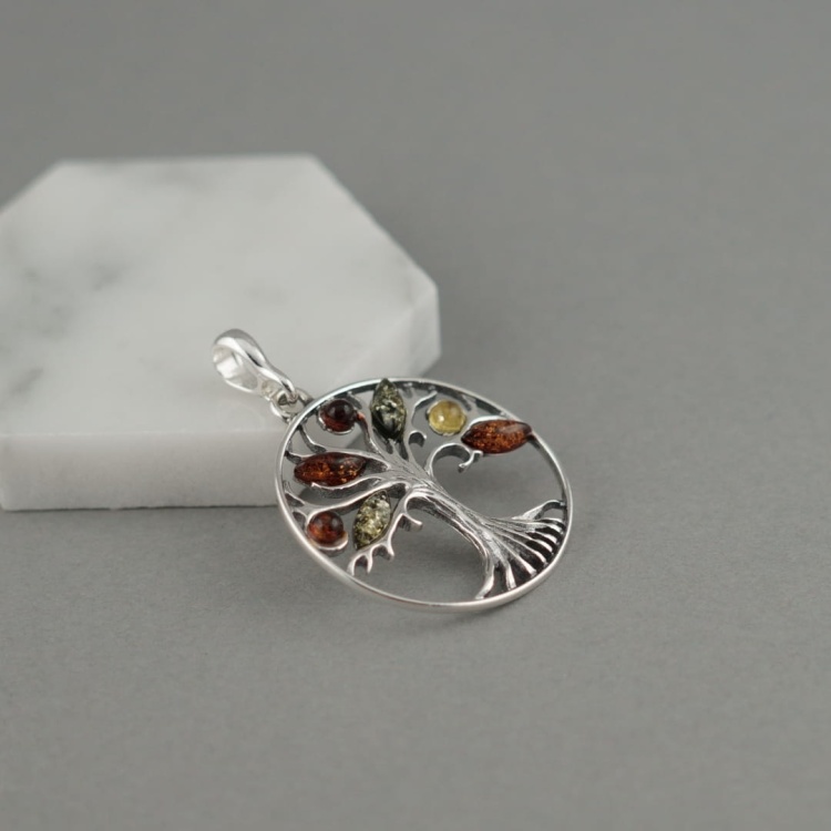 COWD4_8.jpg_amber tree of life pendant