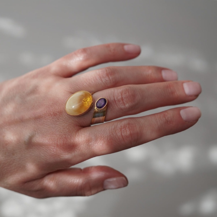 EP26_257_modern amber ring.jpg