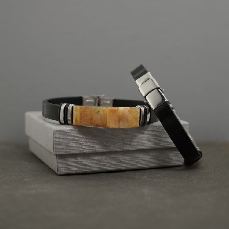 LBR17_3_męska bransoletka z bursztynem.jpg