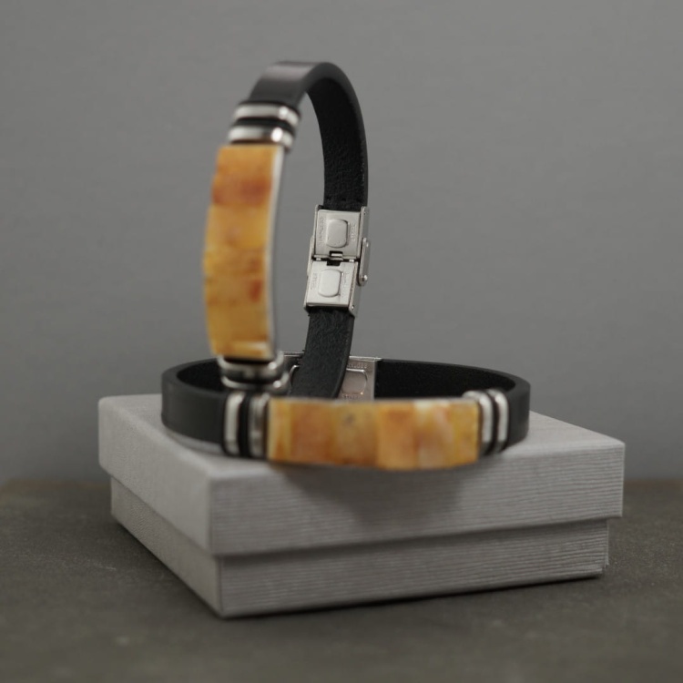 LBR17_2_męska bransoletka z bursztynem.jpg