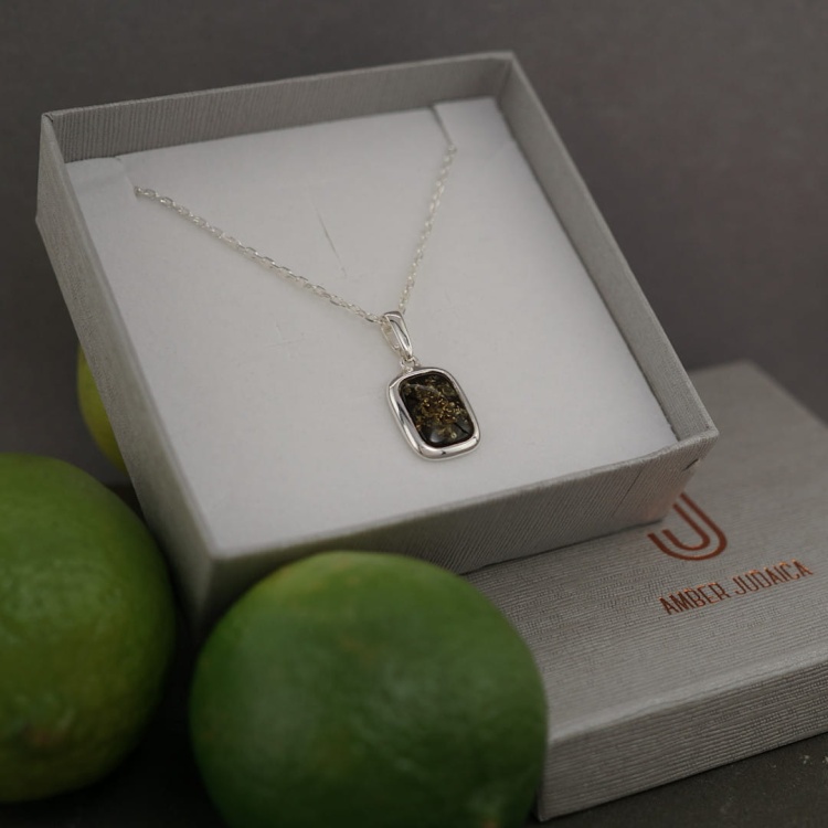 Wisiorek unisex z bursztynem