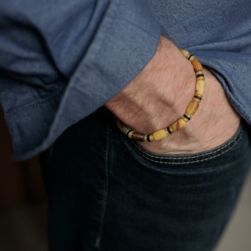 AJBR153_191bransoletka z naturalnego bursztynu męska.jpg