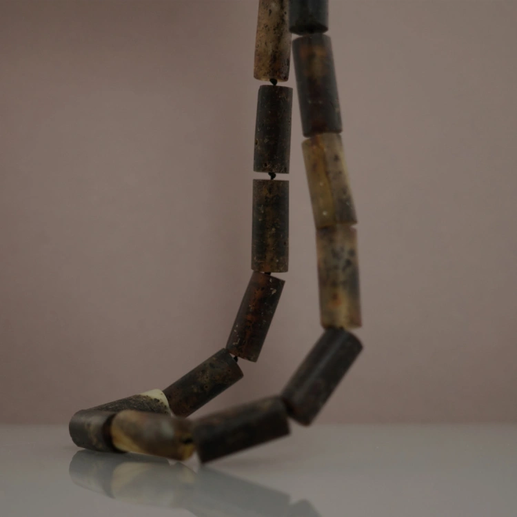 Męski naszyjnik z bursztynu 52 cm