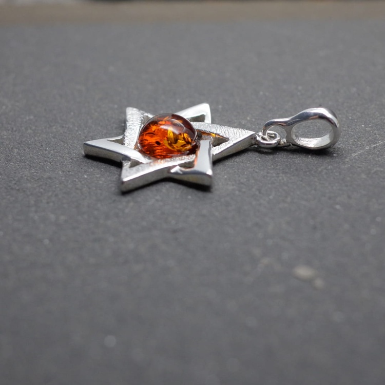 COG1_1_200629.JPG star of david amber pendant